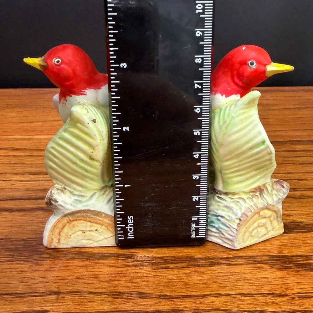 N/A vintage woodpecker